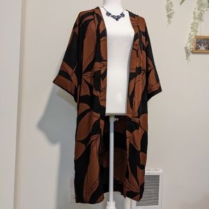 A.new.day floral kimono